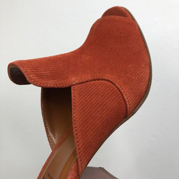 NEW Aquatalia Elaina Corduroy Suede Open Toe Slip On Mules in Rust Women's Sz 8 - Picture 4 of 9